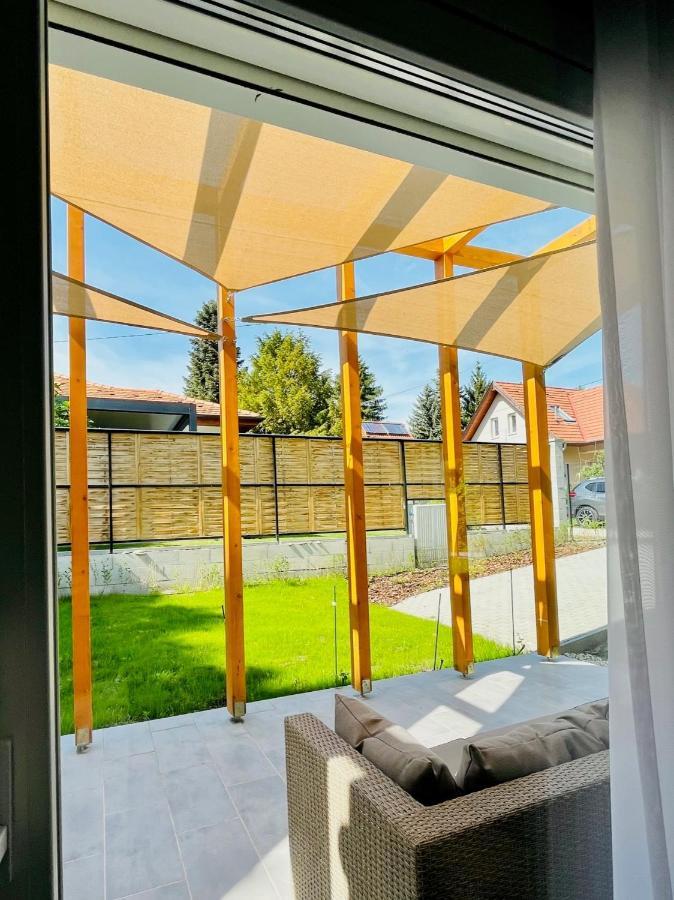 Aranygesztenye Apartmanhaz Balatonudvari Ngoại thất bức ảnh