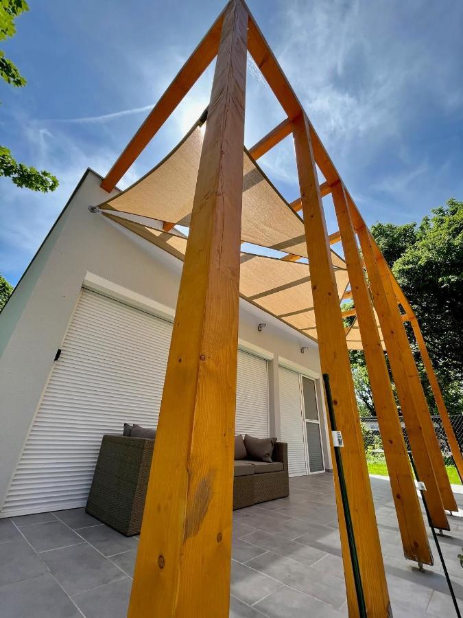 Aranygesztenye Apartmanhaz Balatonudvari Ngoại thất bức ảnh