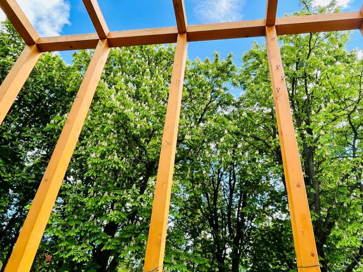Aranygesztenye Apartmanhaz Balatonudvari Ngoại thất bức ảnh