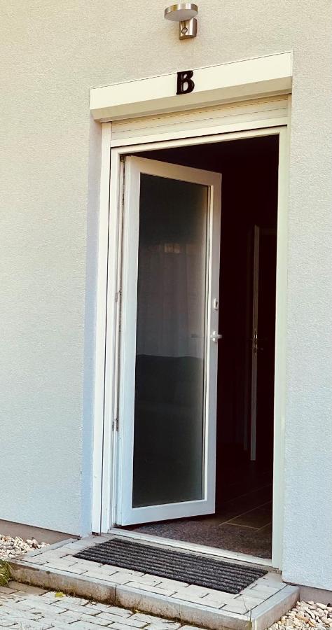 Aranygesztenye Apartmanhaz Balatonudvari Ngoại thất bức ảnh